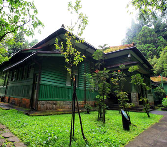 縣定古蹟阿里山貴賓館
